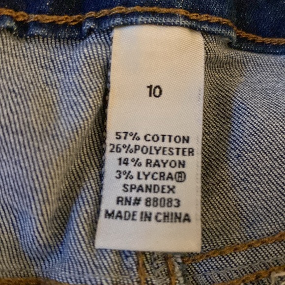 Jeans - Picture 8 of 8